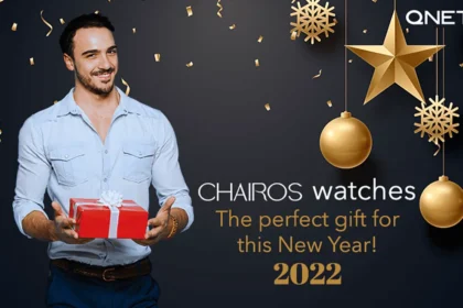 A-young-man-holding-a-gift-box-after-choosing-a-watch-from-New-Year-gift-ideas-from-CHAIROS