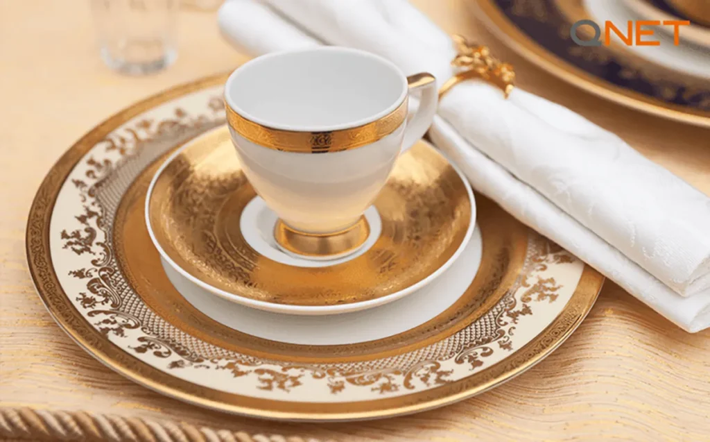 A Bone China Dinner Set kept on a table (A clean & closer look)