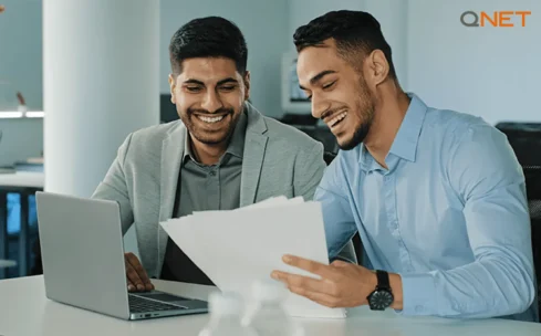 Young-businessmen-reading-QNETs-Policies-and-Procedures-to-understand-the-opportunity-and-reject-the-QNET-scam-allegations
