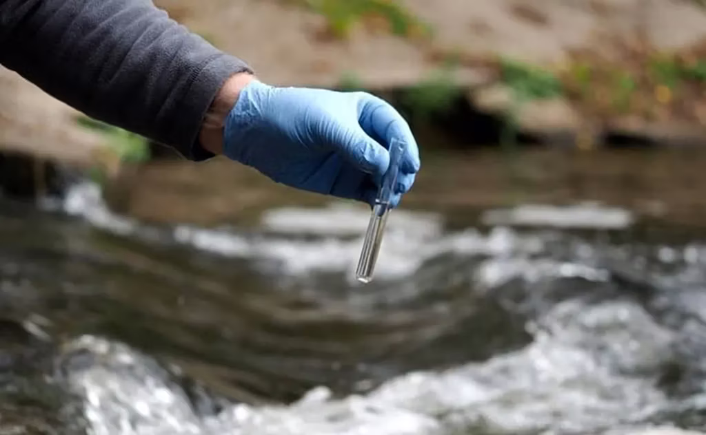 contaminated-water